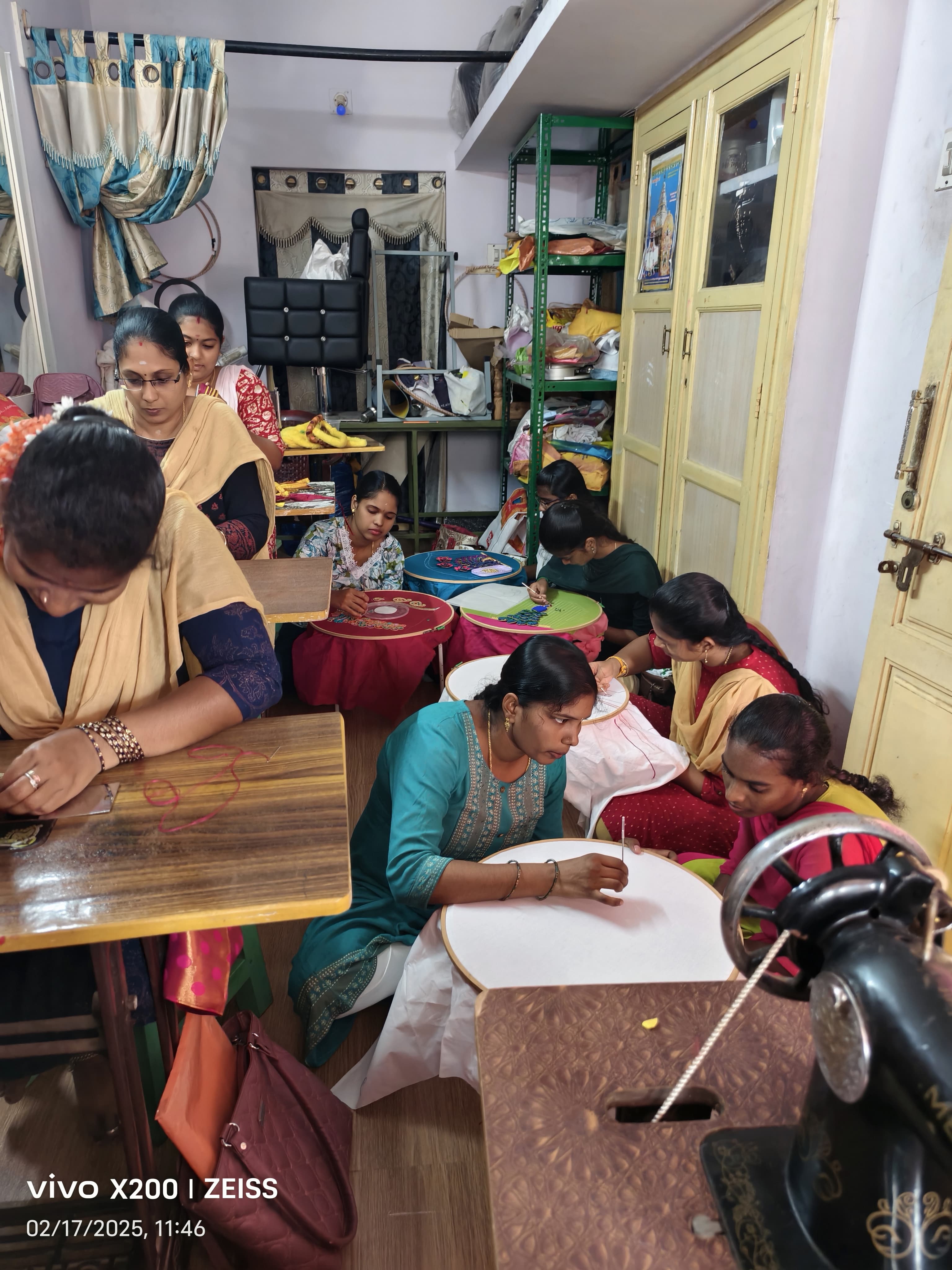 Srilakshmi Tailoring & Aari